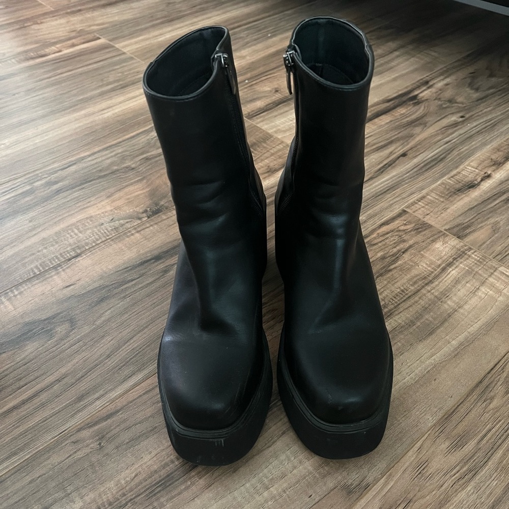 steve madden platform boots